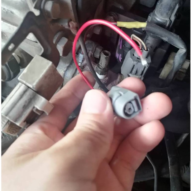 ปลั๊กเซ็นเซอร์ความร้อน  TOYOTA 3SFE.5SFE.4AFE.UZ.JZ รถปีเก่า เเละอื่นๆ พร้อมสายไฟ