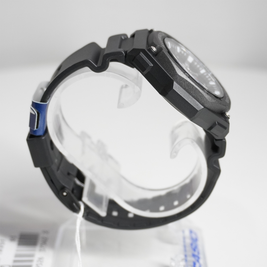 Casio Standard นาฬิกาข้อมือผู้ชาย สายเรซิ่น รุ่น  MW-620H(MW-620H-1A,MW-620H-2A,MW-620H-3A)