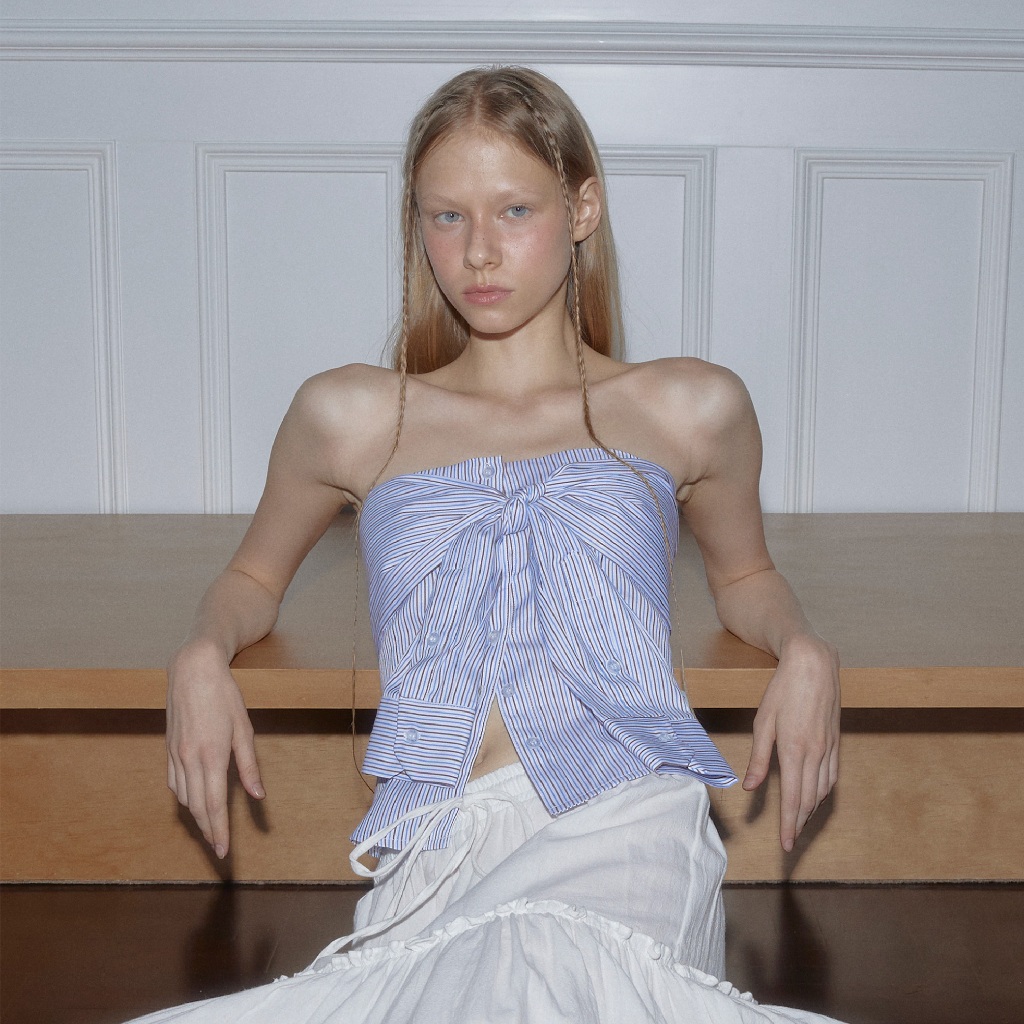 Gigalofficial COMMA TOP