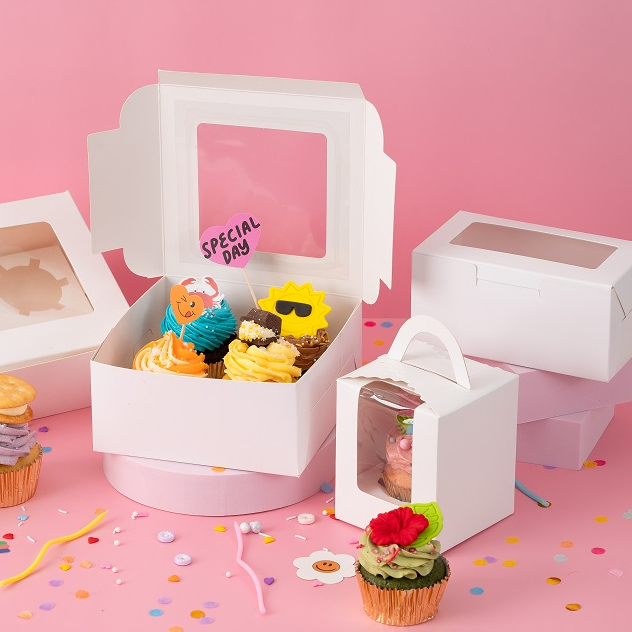 กล่อง Cupcake กล่องคัพเค้ก คราฟท์ และ ขาว แถมหลุม ใส่ขนม (1แพ็ค : 20 ชิ้น)