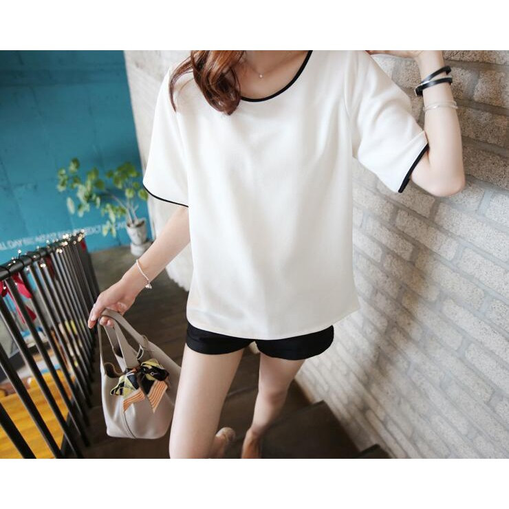 เครียร์สต๊อกพร้อมส่ง เสื้อยืดคอกลม แขนสั้น Quilla Korean Loose Fit Top
