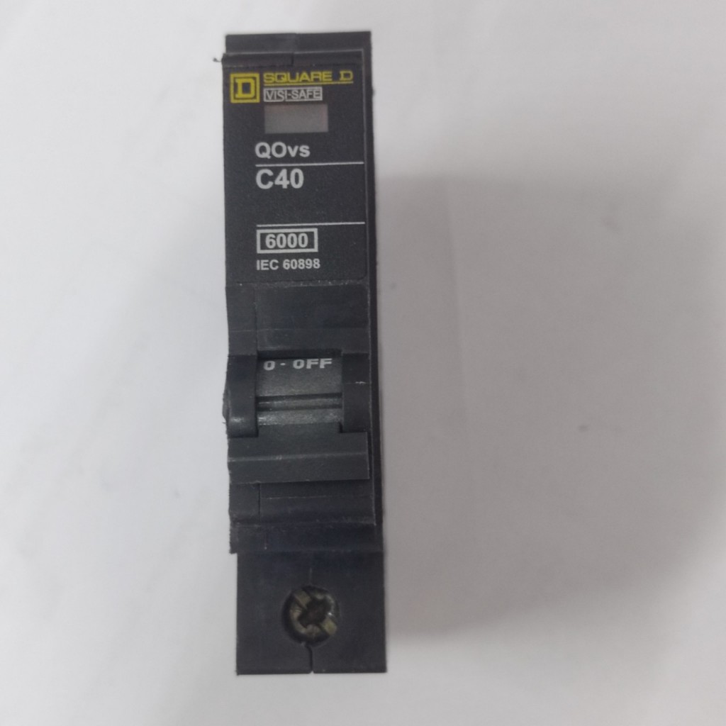 Square D รุ่น QOvs C40