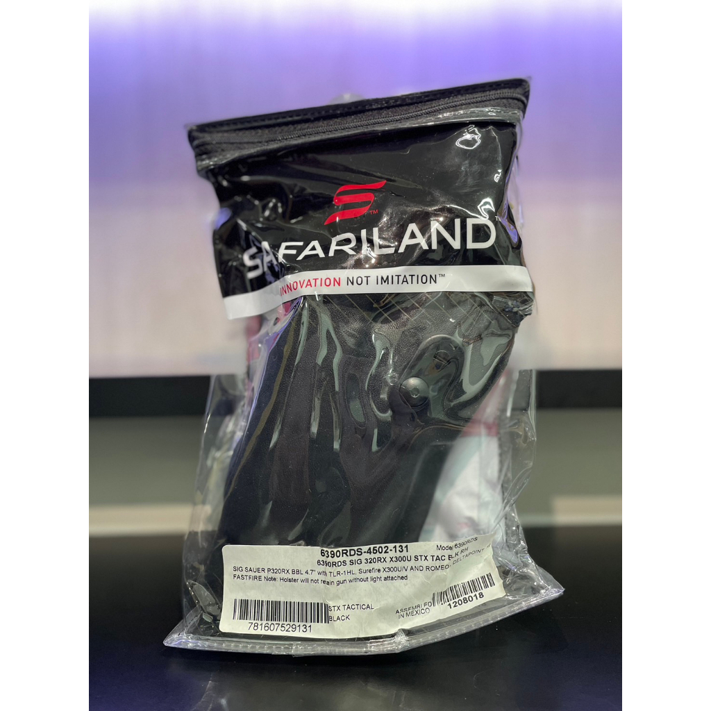 Safariland ซองสำหรับ Sig P320 ขนาด 4.7 นิ้ว Level 3 ซองติดไฟฉายและดอท ด้านขวา