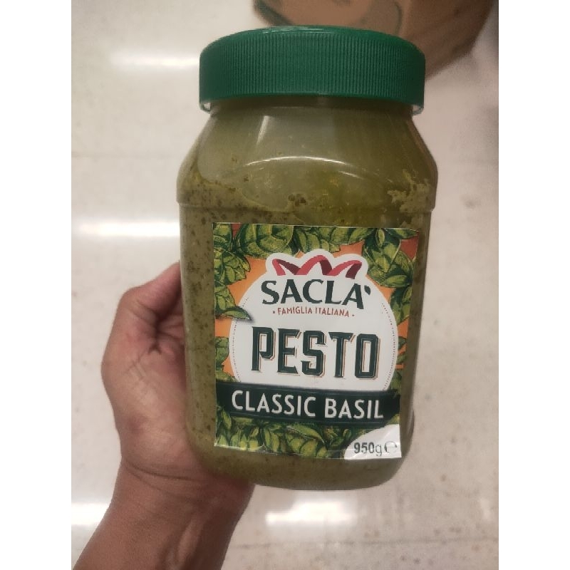 Sacla Pesto Classic Basil 950g.ซอสเพสโต้สำหรับราดอาหาร 950 กรัม