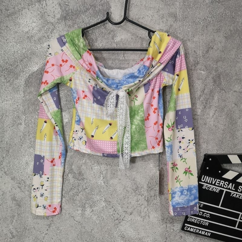 ผ้ามือหนึ่ง เสื้อเปิดไหล่ผูกโบว์หน้า ป้ายG-ROSE