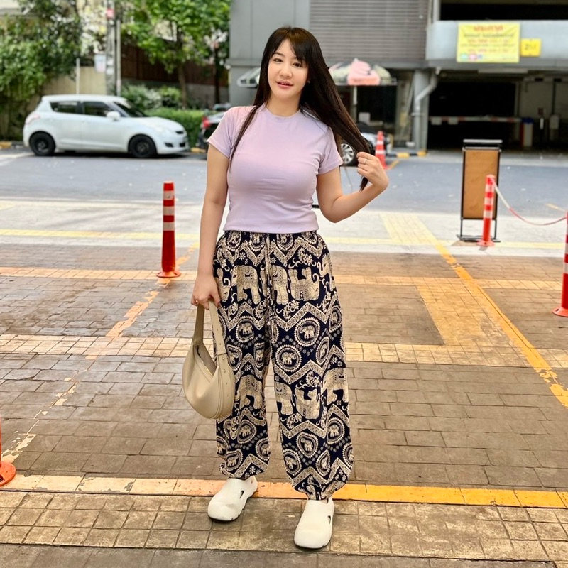 A กางเกงช้างขาจั๊มพลัสไซส์3XL+ กางเกงผ้าไหมญี่ปุ่นนุ่มสบาย ไม่ต้องรีด กางเกงขาจั๊มสาวอวบ ( ขาจั๊มไซส์ใหญ่ 3XL +) รูปที่ 4