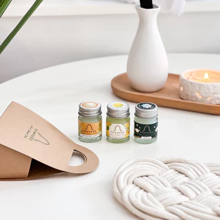 SAWADEE Gift Set รุ่น กระเป๋าโค้ง - 3 กลิ่น ประกอบด้วย กลิ่นมะลิ กลิ่นส้ม มะนาว และ กลิ่นตะไคร้ มะกรูด 15 g