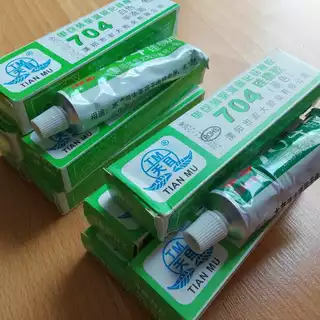 [พร้อมส่งจากไทย] กาวซิลิโคนระบายความร้อน 704 กันน้ำ ติดดี ทนความร้อน