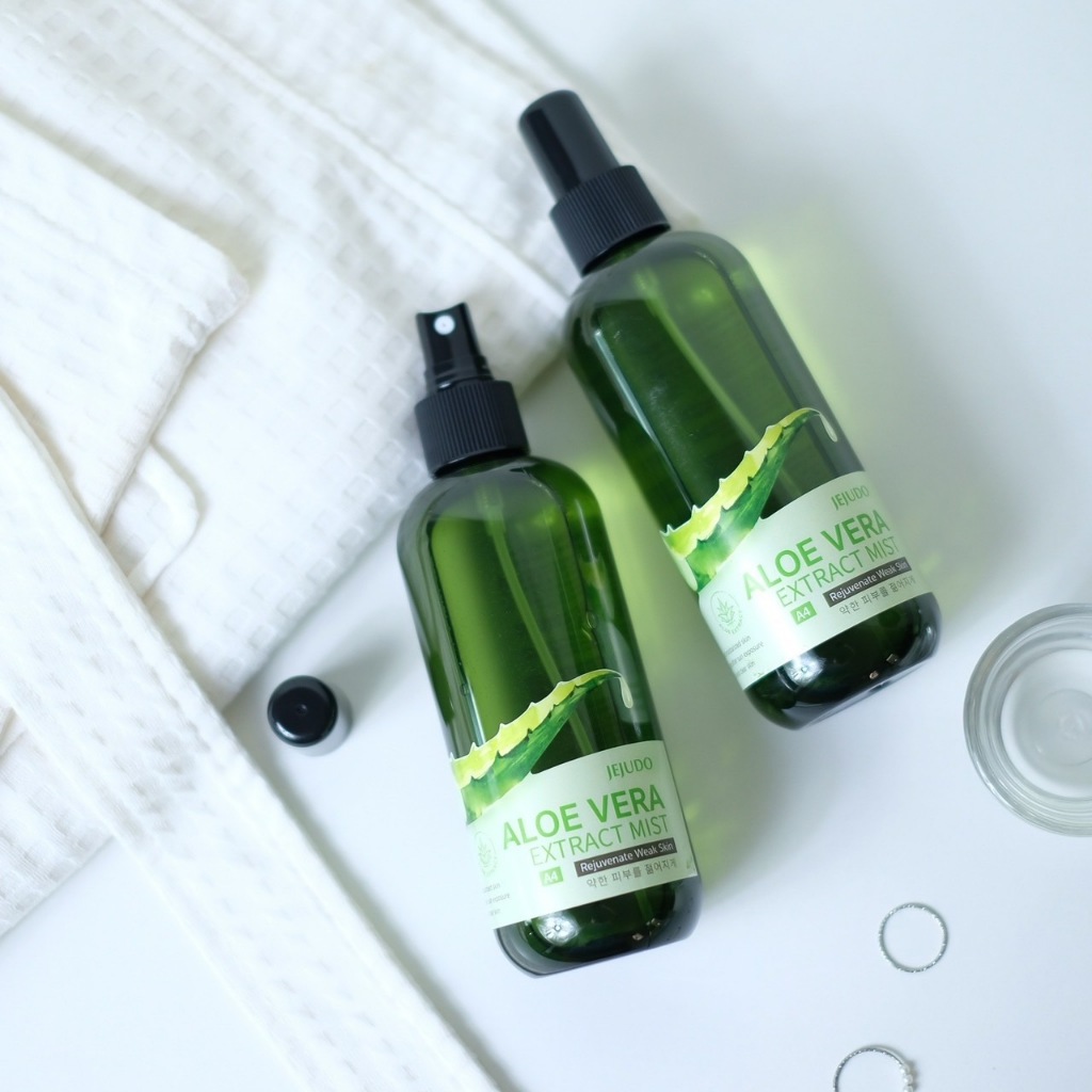 JEJUDO Aloe Vera Extract Mist 250ml เจจูโด อโล เวร่า เอ็คแทรค มิสท์ สเปรย์ฉีดหน้า เติมความชุ่มชื้น ลดรอยแดง