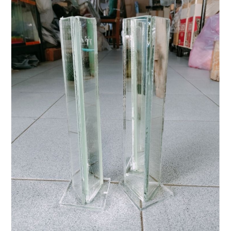 กระจกเงาลอปลาหมอสี สามเหลี่ยม สูง 10 นิ้ว/1ชิ้น