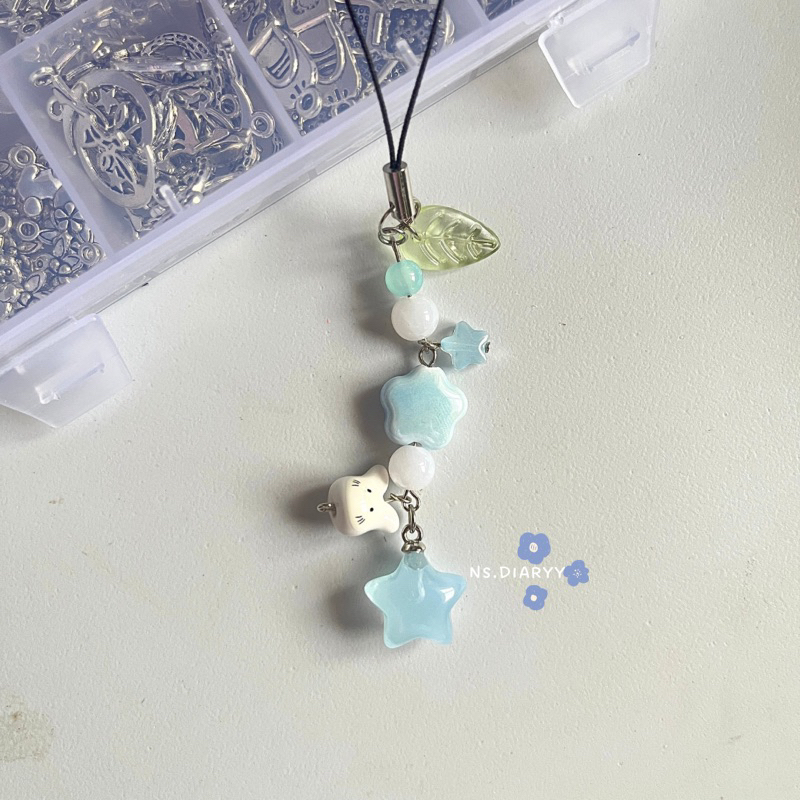 ⋆ ₊ ☽ blue star keychain·˚ *⋆