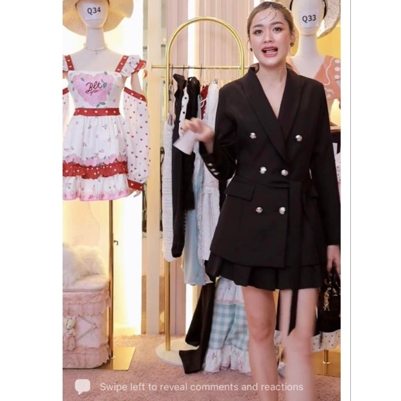 BELLITA เซทสูทแขนยาว​ และกระโปรงจีบดำ​ SIZE​ S