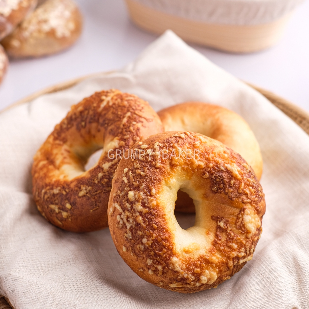 Bagel 🥯 ขนมปังเบเกิล เนื้อนุ่มหนึบ อบใหม่ทุกวัน พร้อมส่งทุกวัน (สั่งขั้นต่ำ 3 ชิ้น) *เลือกรสชาติได้