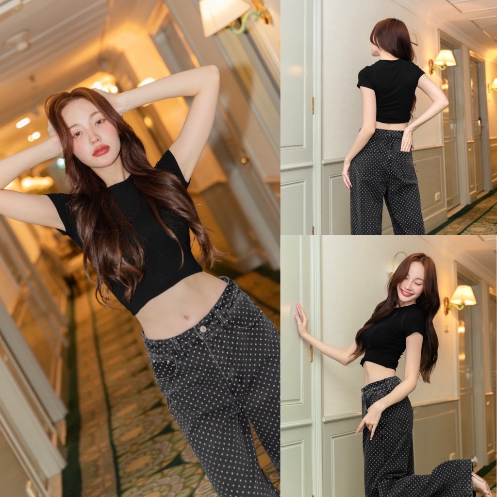 ส527 เสื้อครอปแขนสั้นคอกลม สีดำ