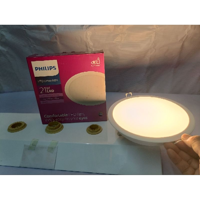 PHILIPS โคมไฟ รุ่น Meson LED Downlight 21W worm white 3000K 1400Lumen
