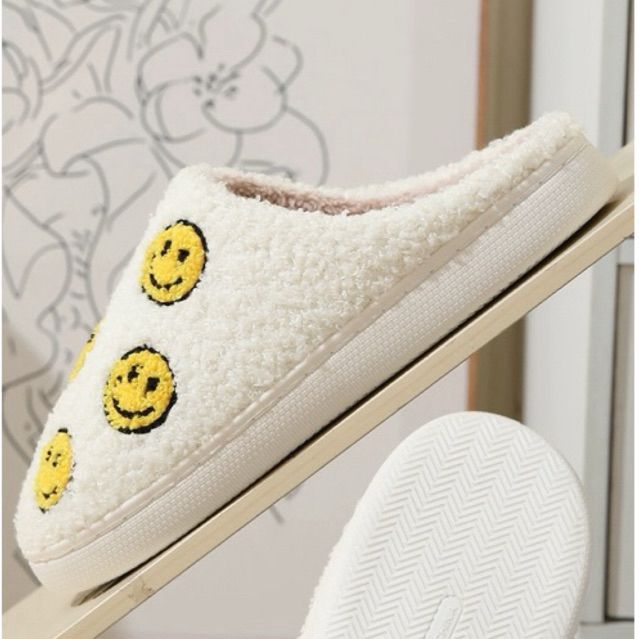 รองเท้า smiley ลายหน้ายิ้ม รองเท้าแตะใส่ในบ้าน รองเท้าใส่สบาย รองเท้ากันลื่น ราคา ถูกที่สุด ดีลบีเคเค แกลเลอรีภาพที่ 5