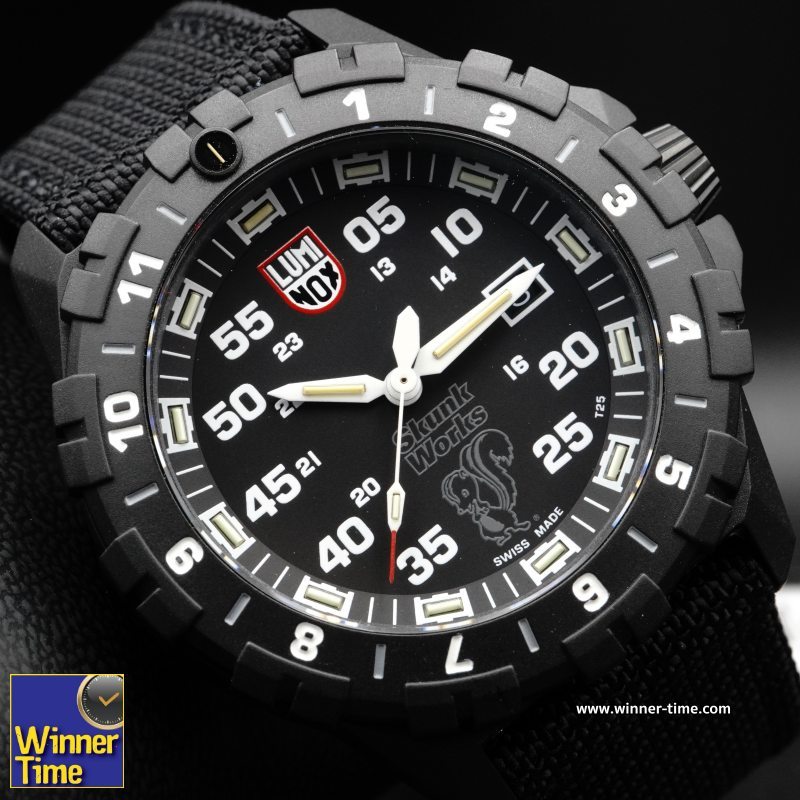 นาฬิกาข้อมือ LUMINOX F-117 NIGHTHAWK x Skunk Works 6440 Heritage รุ่น XA.6442.H.SET