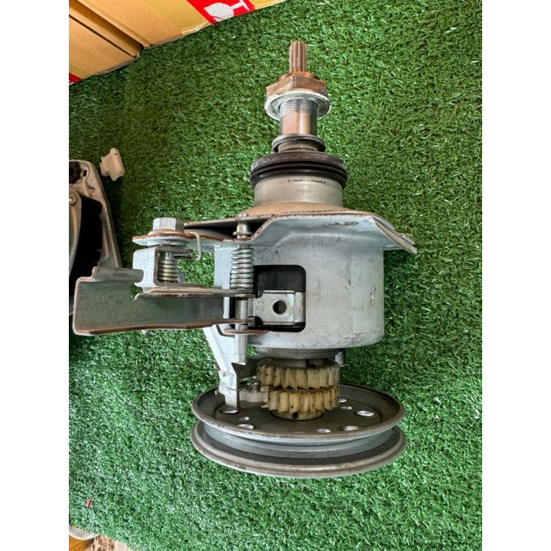 ชุดคลัชแกนซักเครื่องซักผ้าฝาบนLG8-9-10kgมือ2