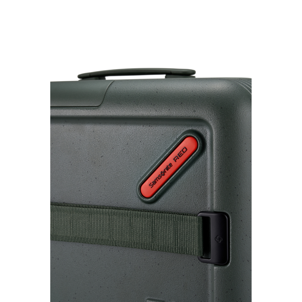 SAMSONITE  RED กระเป๋าเดินทางล้อลากทรงTRUNK รุ่น TOIIS XP ขนาด 27 นิ้ว HARDSIDE SPINNER 74/27 EXP
