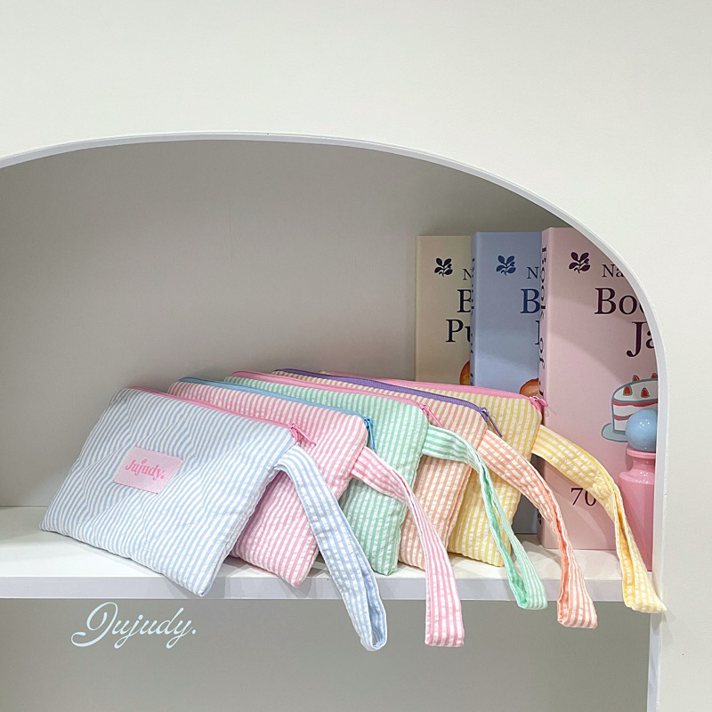 ✨NEW✨ Pouch - Candy 🍭  กระเป๋าใส่ของ ใส่มือถือ มีสายคล้องข้อมือพกพาสะดวก💓✨Jujudy.shop