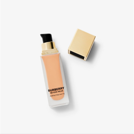 burberry beyond wear perfecting matte 24H 30ml