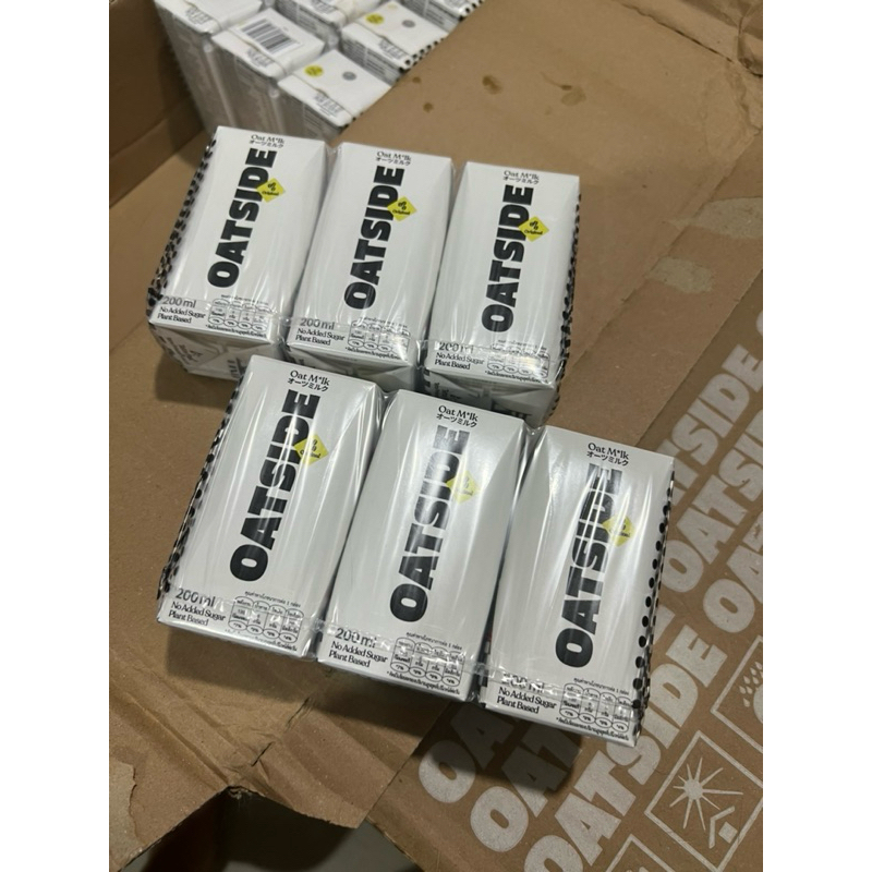 OATSIDE โอ๊ตไซด์ แพ็ค 3กล่อง โอ๊ตมิลค์ ขนาด 200 มล. มี 3 รสชาติ ออริจินอล กาแฟ ช็อกโกแลต