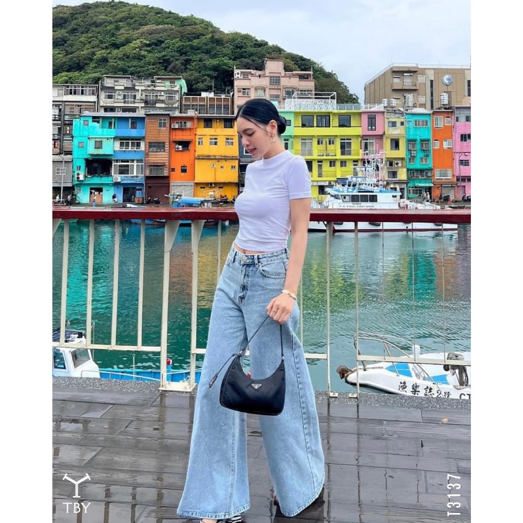 T3137 ทรงเก๋ มาแรงเหมาะกับสาวๆ ที่ต้องการพรางหุ่นช่วงสะโพก