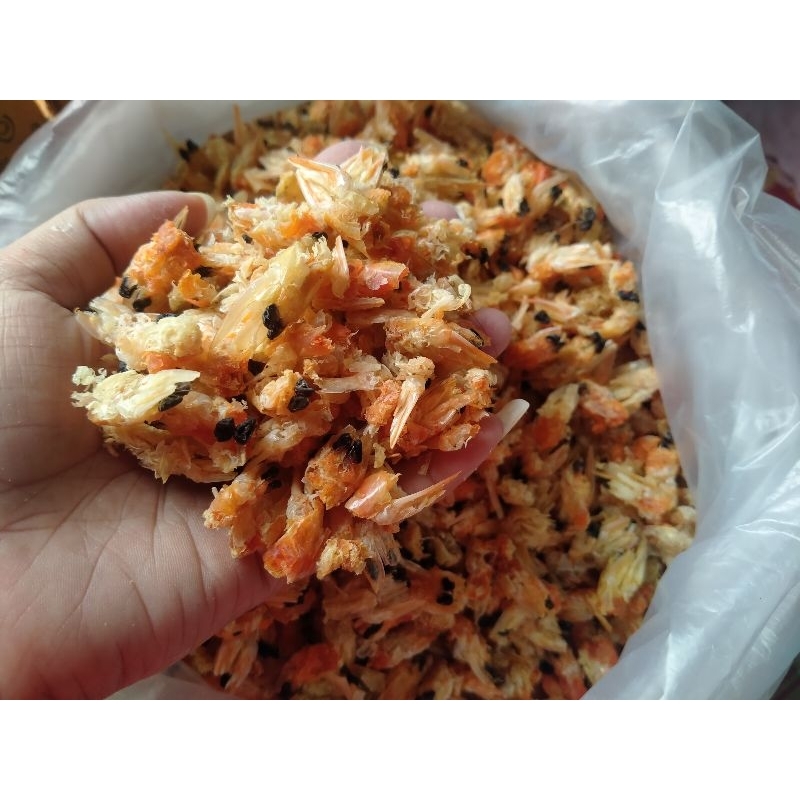 สินค้าใหม่ หัวกุ้งแห้ง หัวติดมัน หัวติดคาง เหมาะแก่การนำไปทำเครื่องแกง ทำน้ำพริก 150กรัม