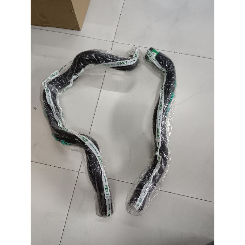 ท่ออยางหม้อน้ำบน, ล่าง Chevrolet Colorado 2.5/2.8 2012-2018 ราคา ถูกที่สุด ดีลบีเคเค