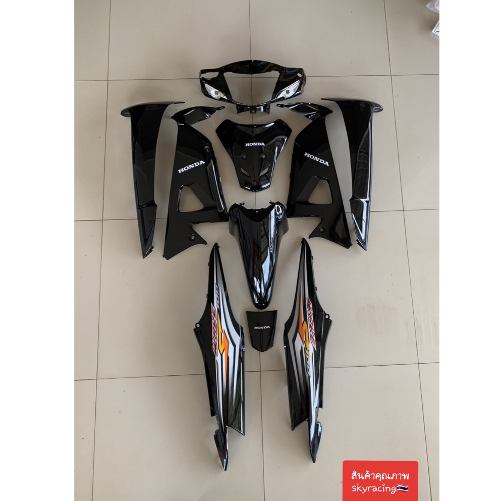 ชุดสี เวฟ100S รุ่นยูบ็อก เฟรม WAVE100S ปี2005 U-BOX ( สีดำรอบคัน )รุ่นดิสเบรคพร้อมสติ๊กเกอร์ ทั้งหมด 10 ชิ้น (ใช้ได้