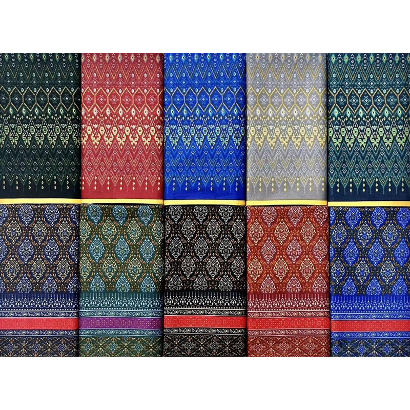 ผ้าถุง ลายไทย ลายดอก เซต 10 ผืน เย็บแล้วพร้อมใส่กว้าง 2 เมตร