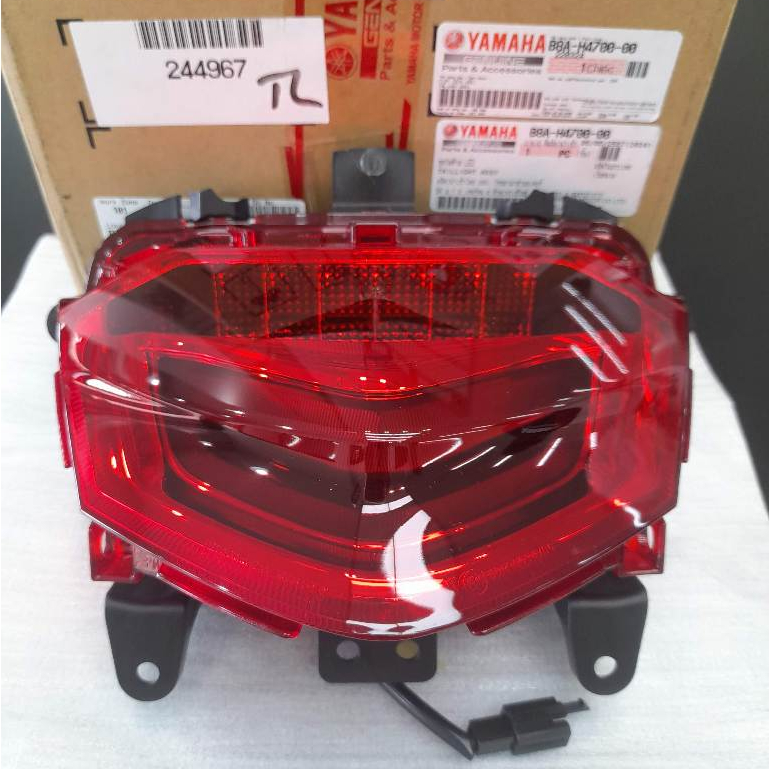 B8AH470000 ไฟท้ายชุด Grand Filano 2018-2021 แท้ YAMAHA B8A-H4700-00