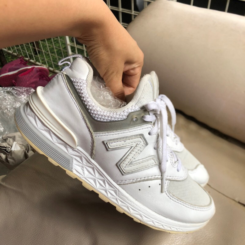 รองเท้าNewBalance574แท้มือ2(36-37)