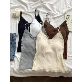 เสื้อสายเดี่ยวขอบลูกไม้น่ารัก สายปรับระดับได้มีฟองน้ำเย็บติดในตัว (2042)