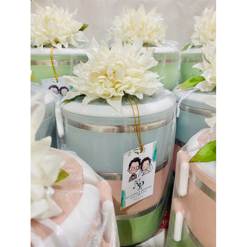 ชุดปิ่นโต 3 ชั้น พร้อมตกแต่ง ของรับไหว้ ของขวัญ ของรับไหว้ผู้ใหญ่ งานแต่งงาน ของขวัญงานเกษียณอายุ