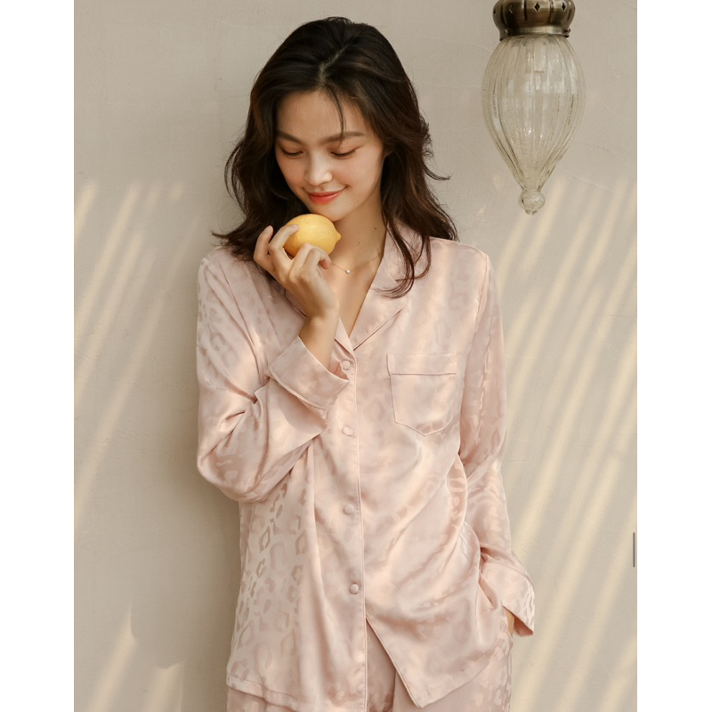ชุดนอนผ้า Silk Satin พรีเมี่ยม (Diane Sally brand)