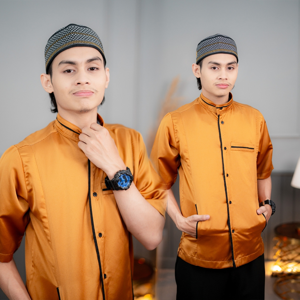 เสื้อกุรงแขนสั้น เสื้ออิสลามผู้ชาย ผ้ามันเงา (ผ้าฮารอมัย) สไตล์เสื้อปากีอาหรับ KR44 รุสมีนีมุสลิม