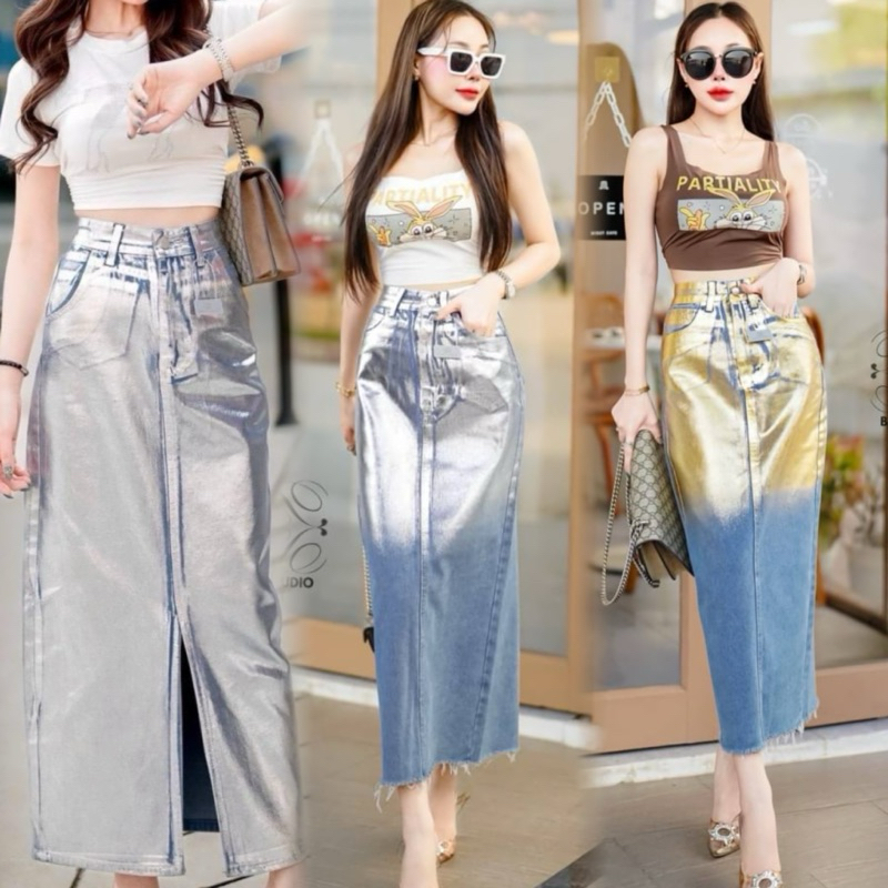 กระโปรงยีนส์เอวสูงฟอกสีเงินเท่ๆ ผ่าดูเซ็กซี่ กระโปรงยีนส์ทรงสวย ชุดใส่เที่ยว
