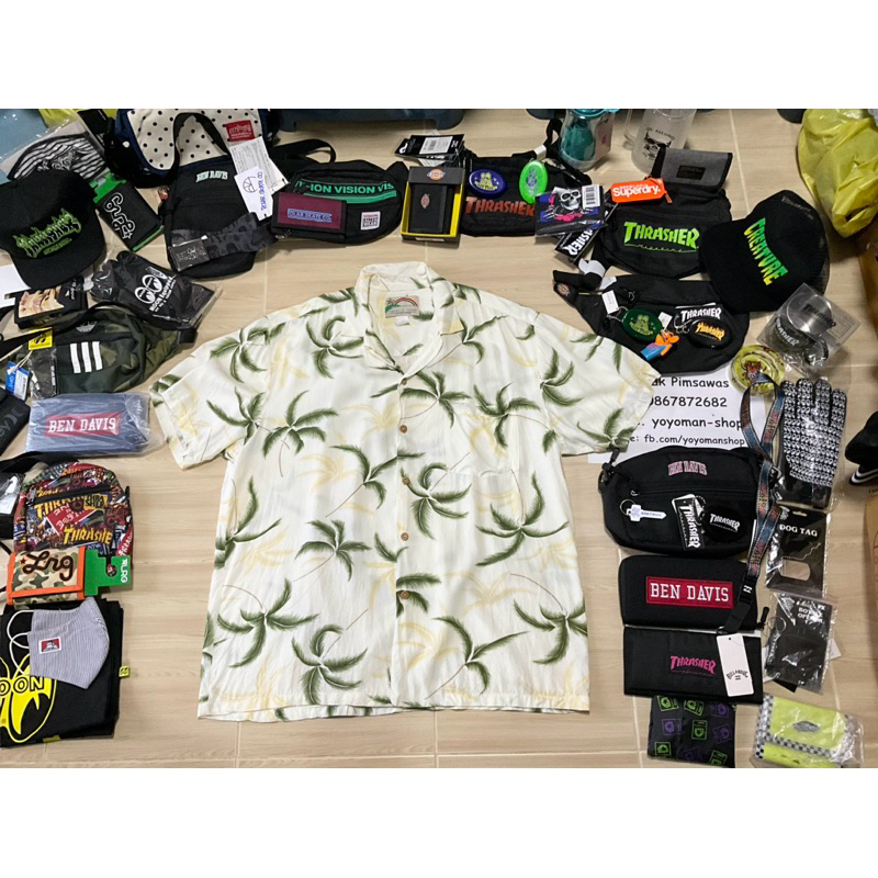 เสื้อฮาวาย Paradise Found ผ้าrayon -USA- สภาพดี size L