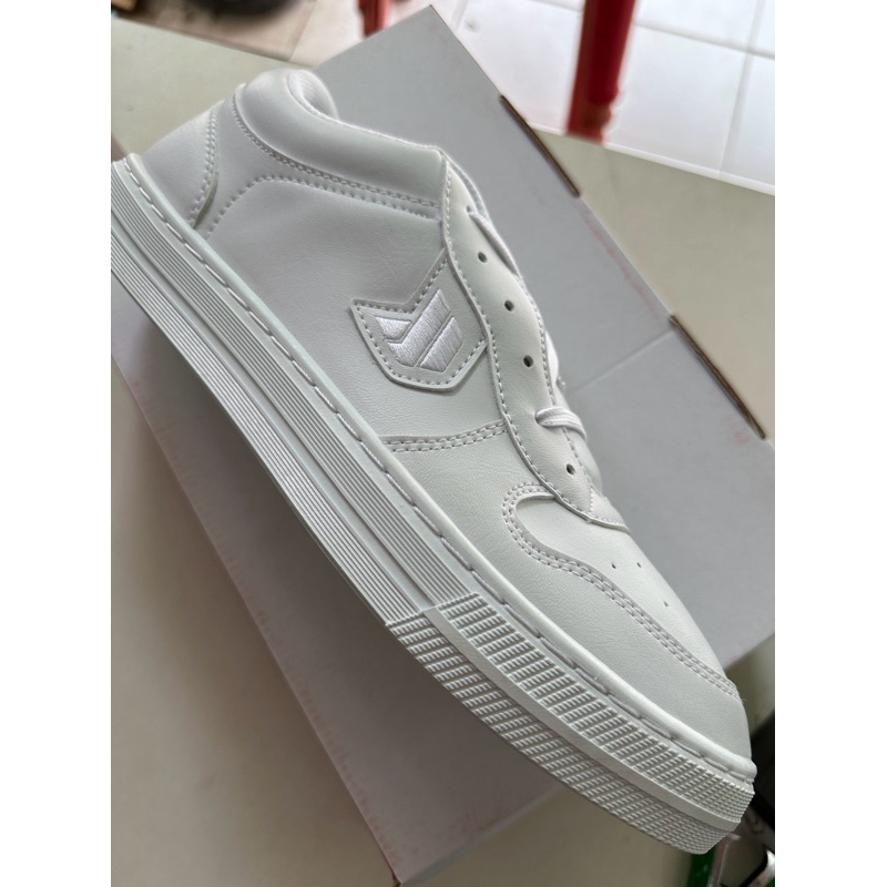 รองเท้าผ้าใบกีโต้รุ่นBE20ไซส์37-44ของแท้100% - รูปที่ 4