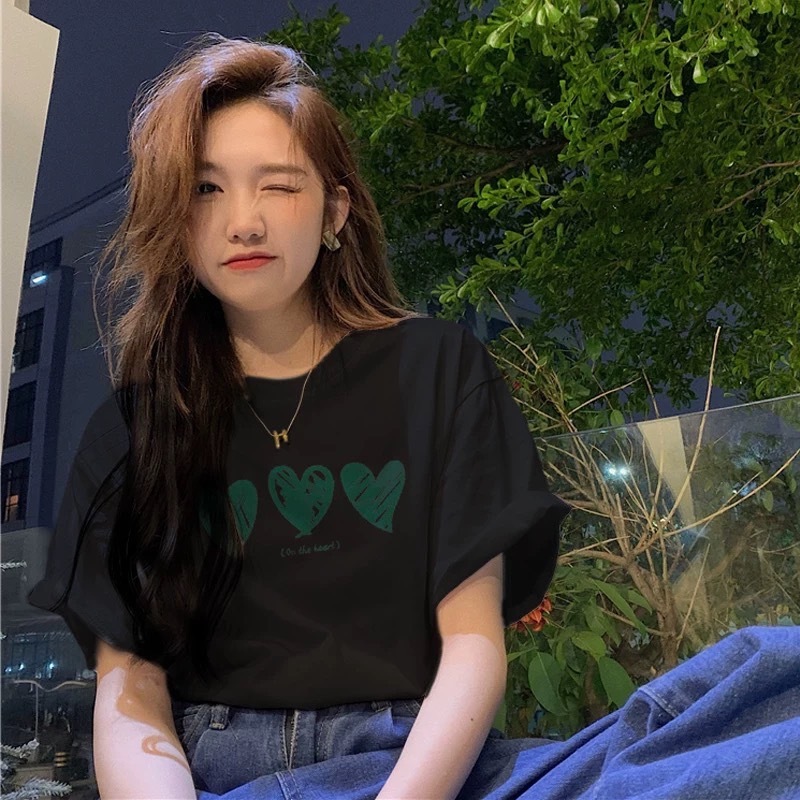 MKL เสื้อยืด คอกลม แขนสั้น ผ้านิ่ม พิมพ์ลายหัวใจสีเขียว น่ารักๆ สไตล์เกาหลี #9626