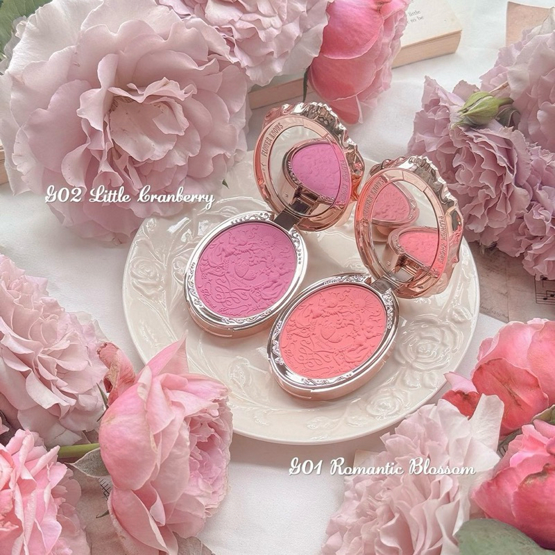 พร้อมส่ง บลัชออน Flower Knows คอลเลคชั่น Strawberry Rococo รุ่น Limited