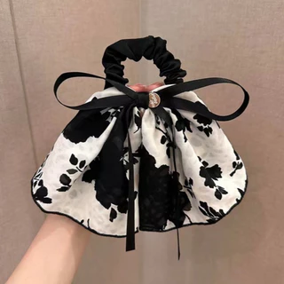 Printed bow โดนัทโบว์ลายพิมพ์ ขนาด 20cm. ยางรัดผม โบว์ผูกผม