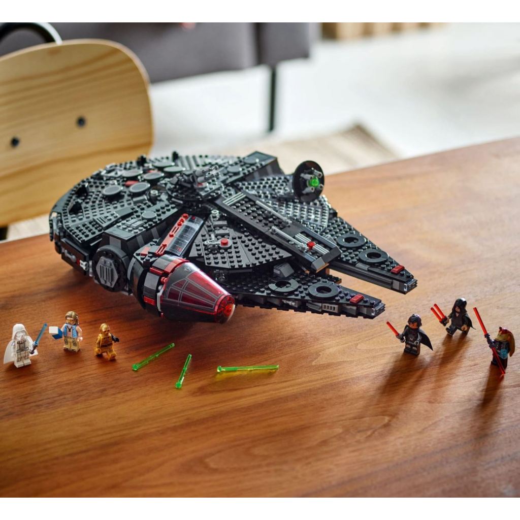 LEGO® Star Wars™ The Dark Falcon 75389