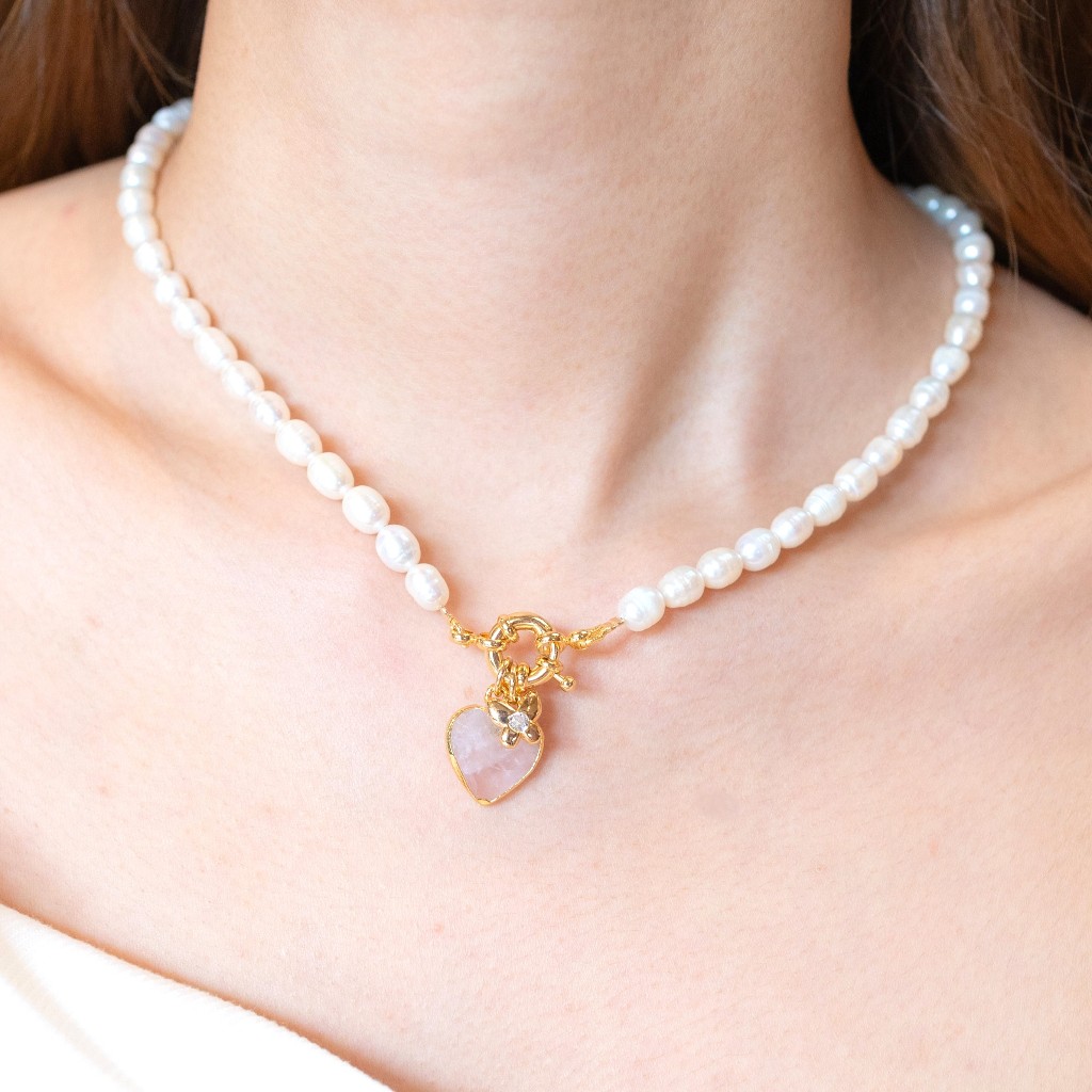 LELISA - Milly Pearl - สร้อย/กำไลไข่มุกแท้ธรรมชาติสีขาวนวลคัดมุกพิเศษทรงรี พร้อมจี้หินแท้ มีให้เลือก 4 สี