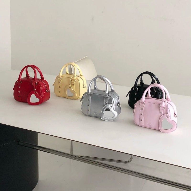 VVV Heart Mirror Mini Tote Bag 🇰🇷