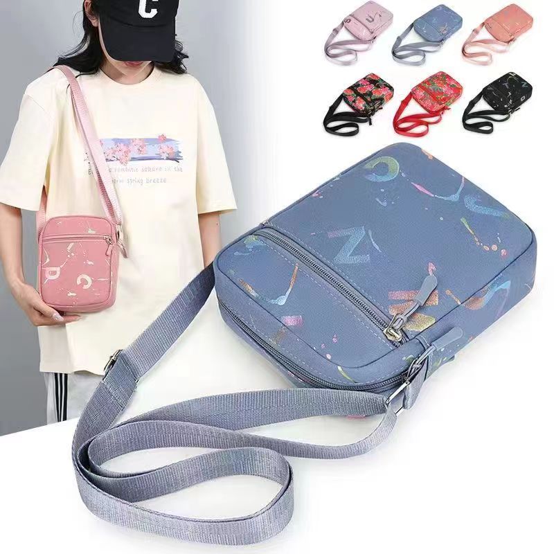 B-861🔥กระเป๋าสะพายข้าง สไตส์นี้เท่มาก ฮิตมากตอนนี้ แฟชั่นฤดูใบไม้ผลิ มีซิป เรียบง่า เข้ากับทุกการแต่งกาย