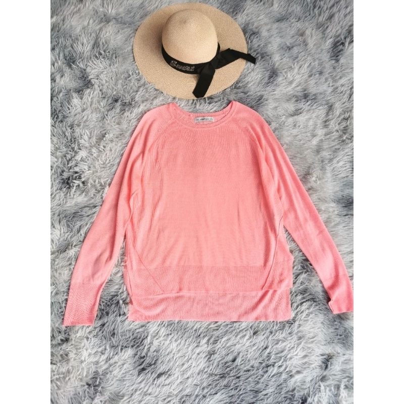 เสื้อสเวตเตอร์​ สีส้ม​ ผ้าบาง​ ZARA​ Knit Size​ S​ Made​ in​ Combodia