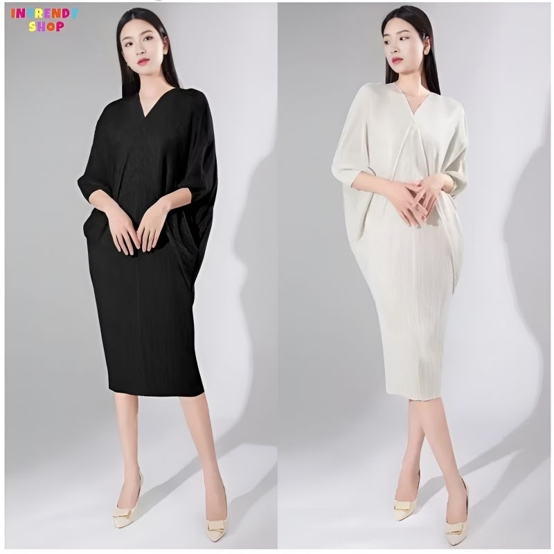 พร้อมส่ง.เดรสพลีสกระโปรงสไตล์เรียบหรู Free size: 34 - 58 นิ้ว. ลดราคาพิเศษ
