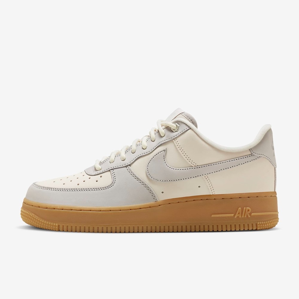 NIKE รองเท้าลำลอง AIR FORCE 1 07 WB ผู้ชาย FD3365001